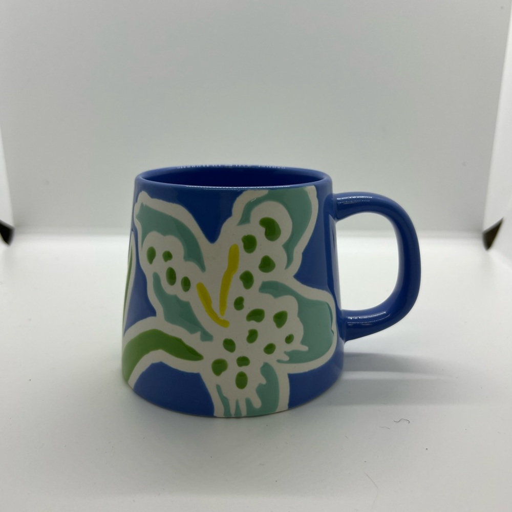 Starbucks Blue And White Mug With Flower 2021 12 Ounce